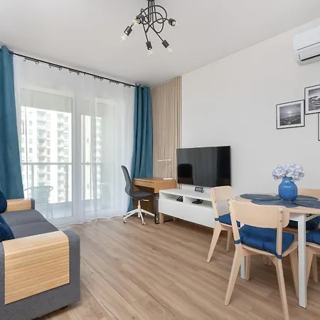 Apartment Nowoczesny Z Parkingiem Nowa Letnica By Renters Prestige Gdansk